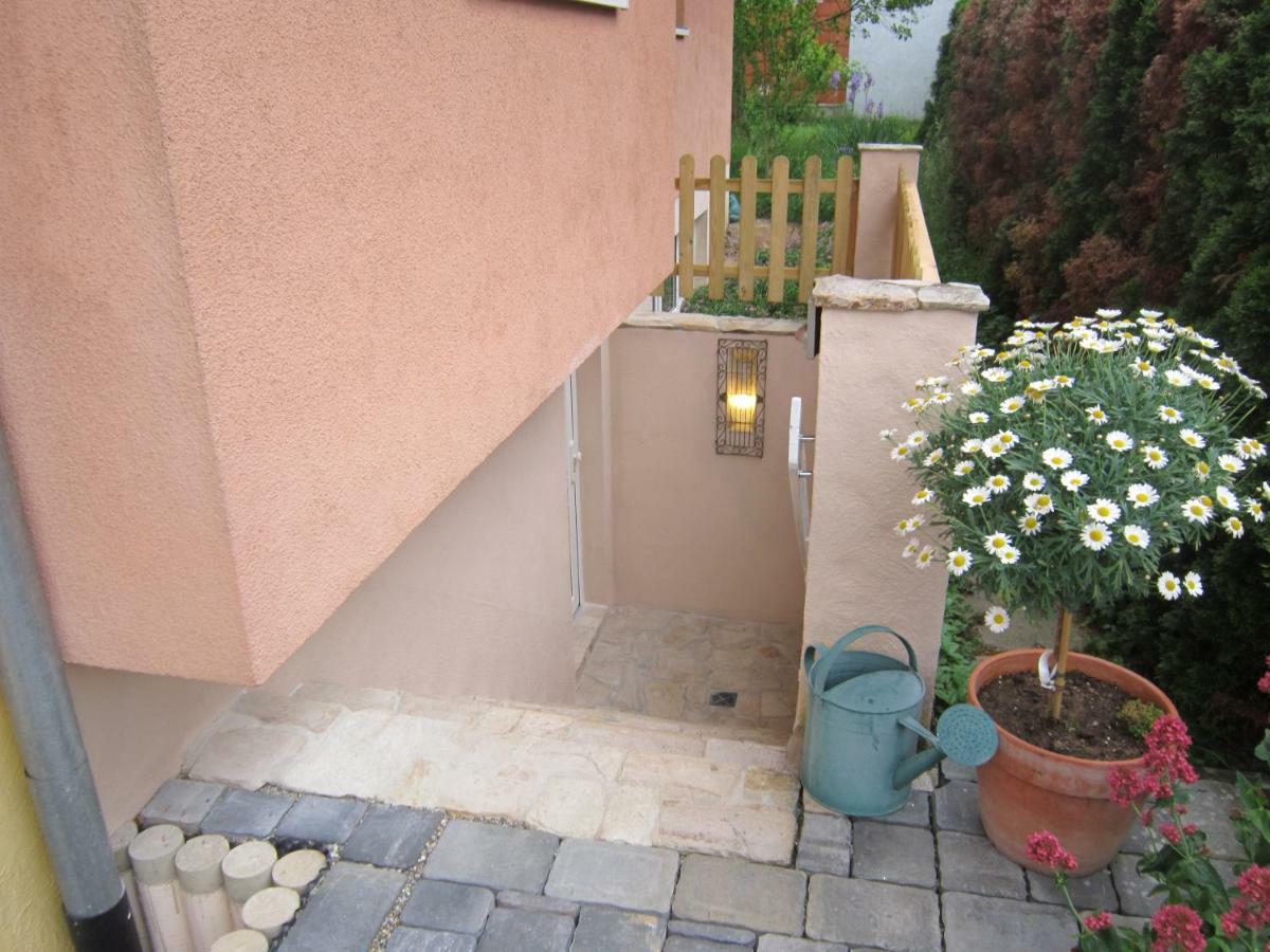 Ferienwohnung Fam.Zimmer Руст Екстериор снимка